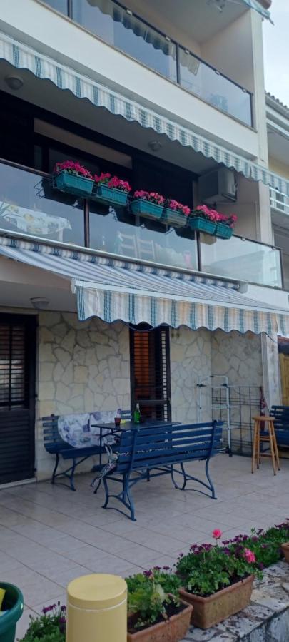 Apartment Azzurro อิตชิชี ภายนอก รูปภาพ