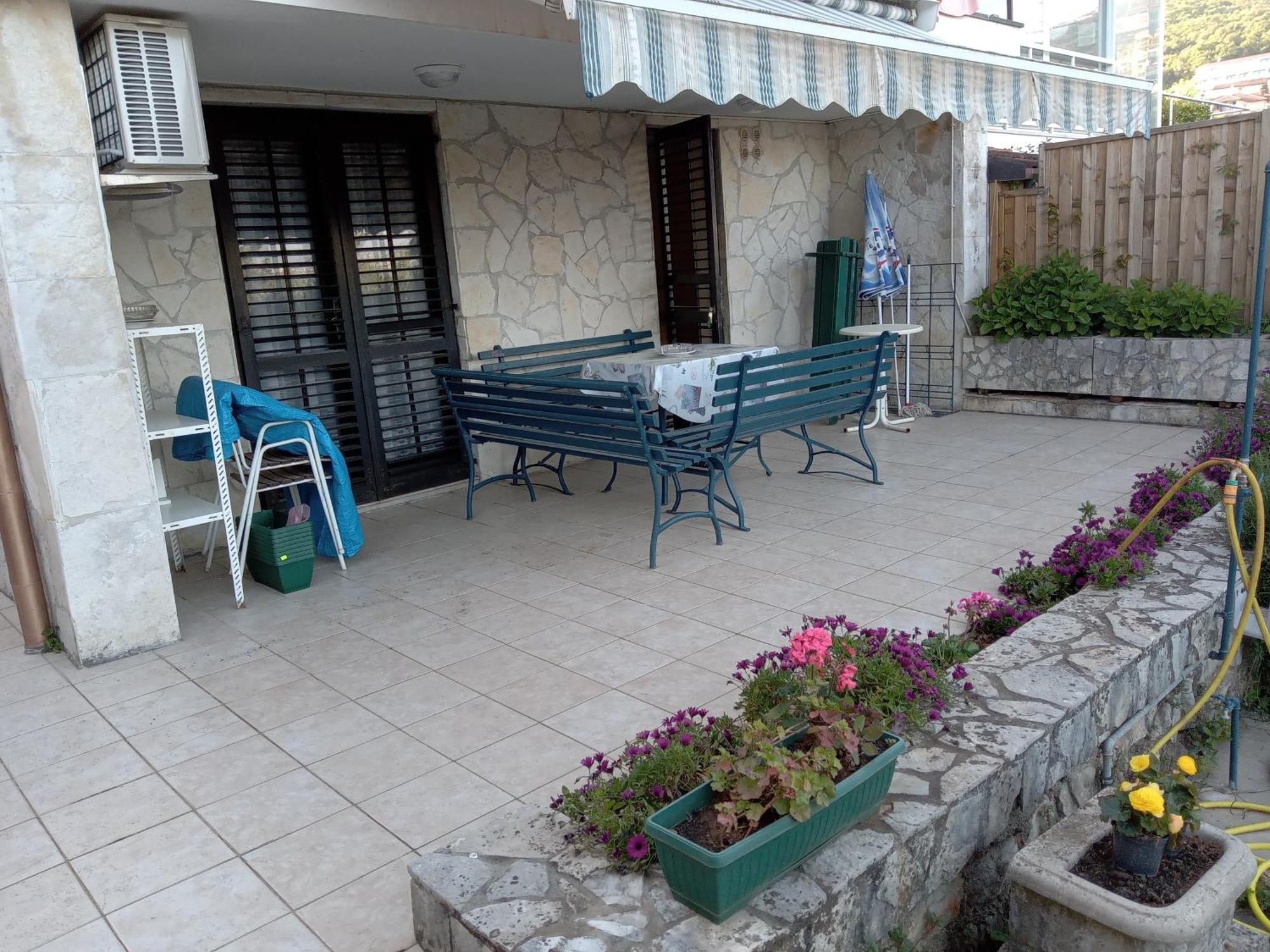 Apartment Azzurro อิตชิชี ภายนอก รูปภาพ